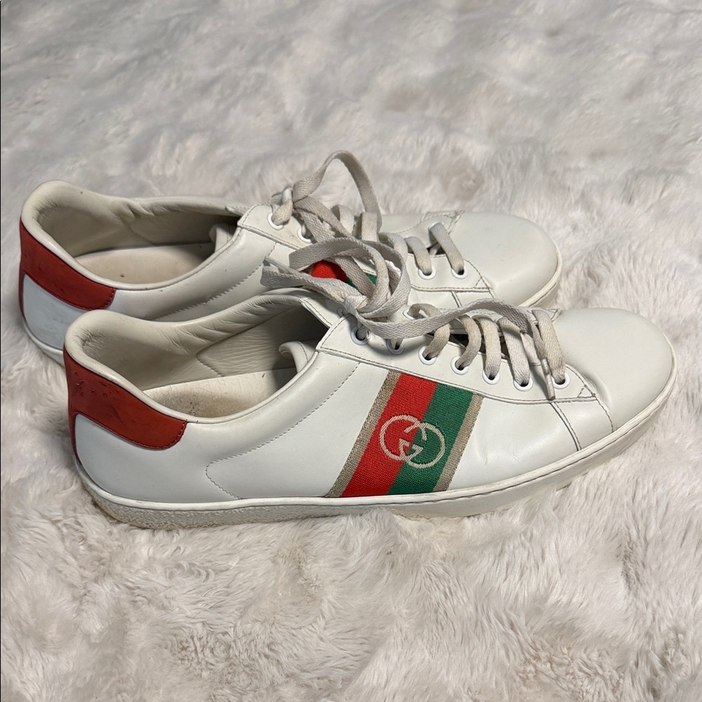 Gucci White and Red Sneakers